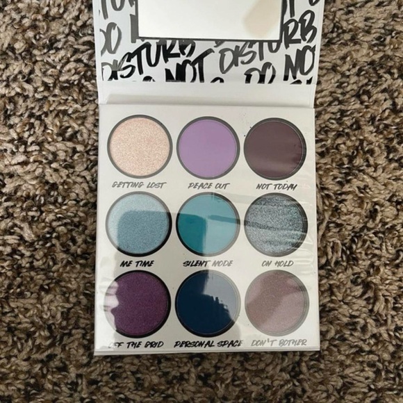 Bh Cosmetics - Picture 2 of 3